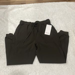 Lulu Navy Green Stretch High Rise Joggers